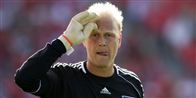 "1-2-3! Jimmy er en mur!" råbte de i Aalborg i gamle dage. Nu vækker den danske keeper begejstring i Kansas City.