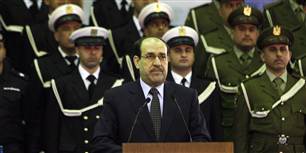 Iraks premierminister Nouri al-Maliki giver sine militære støtter en nytårstale, hvor den 31. december gøres til en national helligdag.