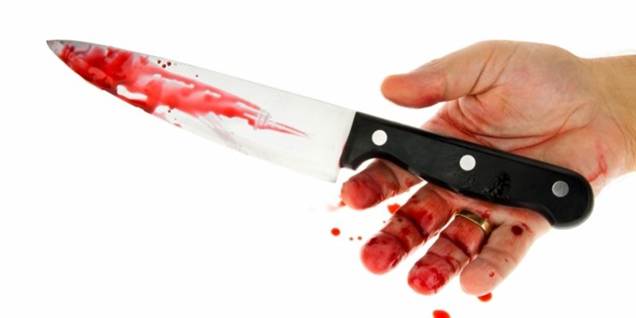 Venner angreb hinanden med kniv