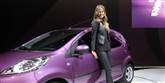 <span style='font-family: Arial; font-size: 15px; color: White;'>Peugeot 107 er listens nummer fem. Her er bilen ledsaget af en yndig model, der så vidt vides ikke følger med, hvis du køber bilen. 4288 danskere tilegnede sig en Peugoet 107 i 2011.</span> <span style='font-family: Arial; font-weight: normal; font-size: 15px; color: #999999;'>Foto: YVES LOGGHE/AP / POLFOTO</span>
