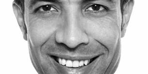 Kamal Qureshi havde glemt at lægge sin kniv ned i kufferten.