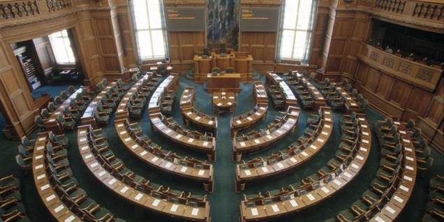 Folketinget er en stor børnehave