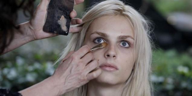 Se transseksuel supermodel på tag i New York