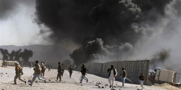 Se Afghanistan i røg efter USA-demo