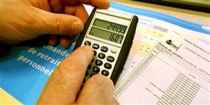 Hvis der skal betales skat af finansielle transaktioner ender regningen hos pensionsopsparerne.