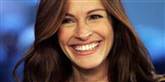 <span style='font-family: Arial; font-size: 15px; color: White;'>Veninderne fra Friends var dog intet match for kvinden med det enorme smil. Julia Roberts var i 2005 så smuk, at hun triumferende kunne hjemføre en tredje titel.</span> <span style='font-family: Arial; font-weight: normal; font-size: 15px; color: #999999;'>Foto: AP/Richard Drew / POLFOTO</span>