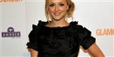 <span style='font-family: Arial; font-size: 15px; color: White;'>Fearne Cotton er en engelsk tv og radio studievært, der er kendt for at præsentere en række populære TV-programmer som Top of the Pops og Red Nose Day Telethon. Hun ligger nummer 18 på Glamours liste over bedst klædte kvinder i 2012.</span> <span style='font-family: Arial; font-weight: normal; font-size: 15px; color: #999999;'>Foto: Colourbox</span>