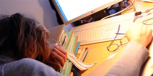 DF: Ældre og pc-svage lades i stikken