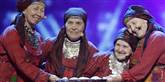 <span style='font-family: Arial; font-size: 15px; color: White;'>Rusland blev repræsenteret af en flok gamle bedstemødre, der kalder sig Buranovskiye Babushki. De stillede op med sangen 'Party For Everybody!'.</span> <span style='font-family: Arial; font-weight: normal; font-size: 15px; color: #999999;'>Foto: AP Photo / POLFOTO</span>