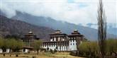 <span style='font-family: Arial; font-size: 15px; color: White;'>6. Bhutan. Det smukke buddhistiske land har altid beskyttet sin charme fra den øvrige verden, men nye områder af dette bemærkelsesværdige bjergrige land er endelig begyndt at åbne op. Der er ingen uafhængige rejser her, ruter er sanktioneret af Tourism Council og guider er obligatoriske. Men nu, omsider, er det muligt at besøge nye dele af landet.</span> <span style='font-family: Arial; font-weight: normal; font-size: 15px; color: #999999;'>Foto: Colourbox</span>