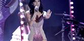 <span style='font-family: Arial; font-size: 15px; color: White;'>Parret nåede kun at være gift i 14 måneder, og selvom Katy Perry er en af de rigeste kendisser, så forlangte Russel Brand ikke en øre fra ekskonens formue på cirka 45 millioner pund.</span> <span style='font-family: Arial; font-weight: normal; font-size: 15px; color: #999999;'>Foto: Colourbox</span>