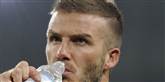 <span style='font-family: Arial; font-size: 15px; color: White;'>Når det kommer til mænd i badebukser, vil danskerne helst kigge på David Beckham, som løber med 18 procent af stemmerne. Han er den ultimative strandløve, da han også ligger også nummer et på den globale liste.</span> <span style='font-family: Arial; font-weight: normal; font-size: 15px; color: #999999;'>Foto: Scanpix, AFP, DAMIEN MEYER</span>
