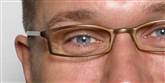 <span style='font-family: Arial; font-size: 15px; color: White;'>Det er da den store komiker Amin Jensen.</span> <span style='font-family: Arial; font-weight: normal; font-size: 15px; color: #999999;'>Foto: Myspace</span>