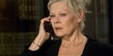 <span style='font-family: Arial; font-size: 15px; color: White;'>Judi Dench spillede rollen som "M" i 2006-filmen "Casino Royal" - en dame, der ikke oser af Babe-faktor, men som til gengæld er én af de sejeste kvinder i Bond-filmens historie.</span> <span style='font-family: Arial; font-weight: normal; font-size: 15px; color: #999999;'>Foto: AP Photo/Sony Pictures, Jay Maidment, File / POLFOTO</span>