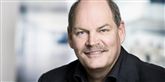 <span style='font-family: Arial; font-size: 15px; color: White;'>Boligminister Carsten Hansens (S) børn er også for langt oppe i årene til at nyde børnepensionen på Fyn.</span> <span style='font-family: Arial; font-weight: normal; font-size: 15px; color: #999999;'>Foto: Partifoto</span>