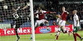 <span style='font-family: Arial; font-size: 15px; color: White;'>Bom! Her scorer Nicklas Bendtner til 1-1 i lørdagens kamp mod Bulgarien. Han har nok aldrig helt udløst potentialet for alvor og er nu reserve i italienske Juventus.</span> <span style='font-family: Arial; font-weight: normal; font-size: 15px; color: #999999;'>Foto: Gregers Tycho / POLFOTO</span>