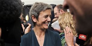 - Jeg har aldrig oplevet en sådan ansvarlighed fra en arbejdsgiverside, siger Vestager.