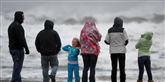 <span style='font-family: Arial; font-size: 15px; color: White;'>Sandy betegnes af meteorologer som en sjælden form for en 'hybrid superstorm', der er blevet dannet af varme vinde over Atlanterhavet, der støder sammen med kolde vinde fra nord.</span> <span style='font-family: Arial; font-weight: normal; font-size: 15px; color: #999999;'>Foto: AP Photo/ Joseph Kaczmarek / POLFOTO</span>