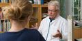 Ekspert: Læger risikerer at miste klinikker