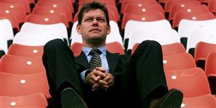 Frank Arnesen bliver som sportsdirektør.