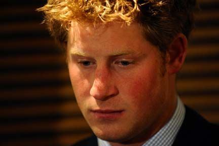 Prins Harry undskylder paki-kommentar