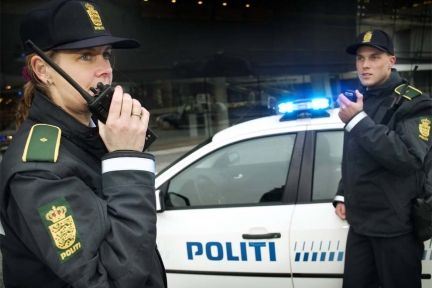 Politi i skole på Nørrebro