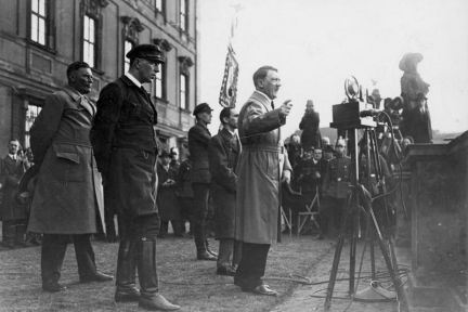 Hitlers billeder på auktion