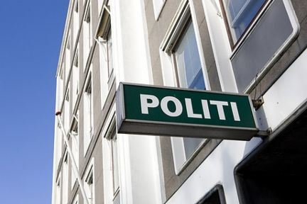 Fire dømt for vold mod politiet