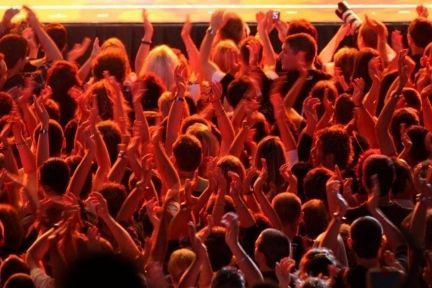 Støttekoncert på rådhuspladsen i dag