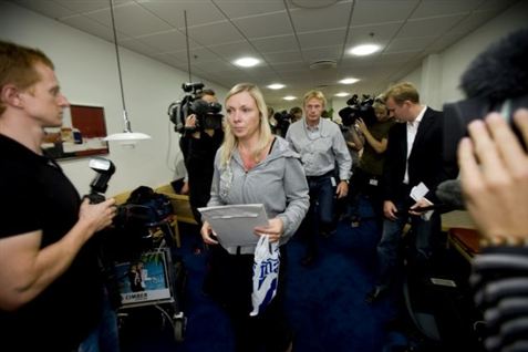 Camilla Broes ekskæreste sladrede