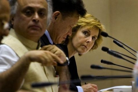 Connie Hedegaard skarp i tonen over for Obama
