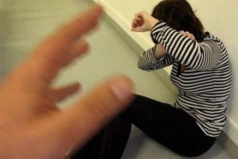 Chefer skal hjælpe voldsramte