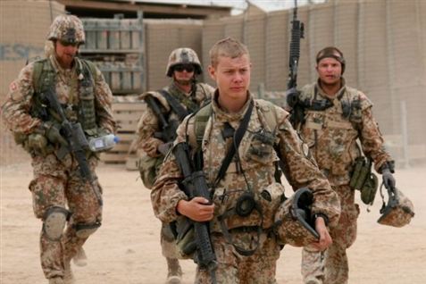 Forsvaret afviser tusindvis af unge