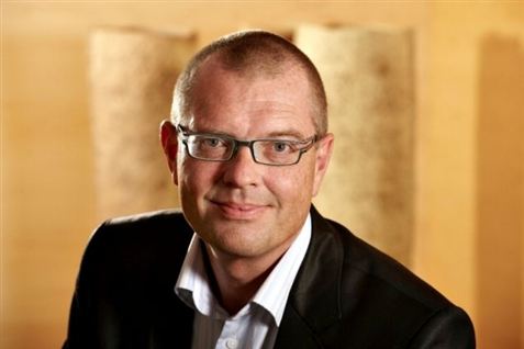 Ledere strømmer til a-kasserne