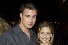 Freddie Prinze Jr. og hustruen Sarah Michelle Gellar nyder udfordringen som førstegangsforældre.