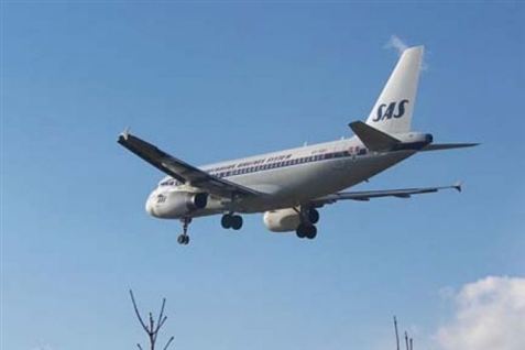 De danske stewardesser og pursere skal spare 500 mio. svenske kr.