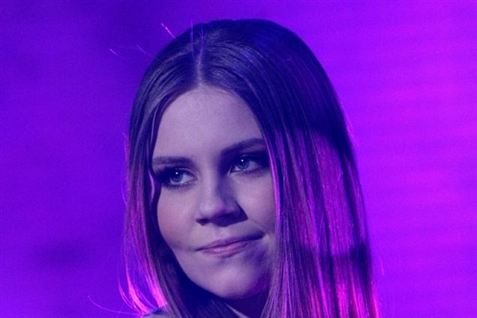 Remee: Anna skal have en chance til