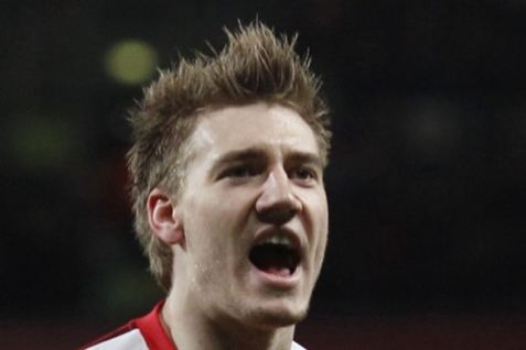 Bendtner skadet - Duncan klar