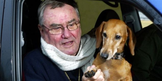 Prins Henriks hund bed Paradise Hotel-vinder