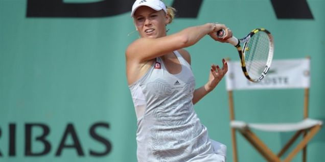 Wozniacki knockouter Bokse-Brians træning