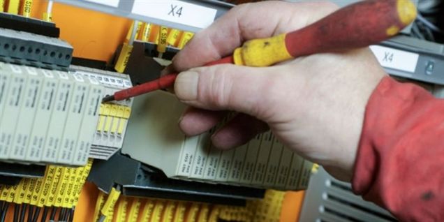 Elektrikere knokler mest af alle