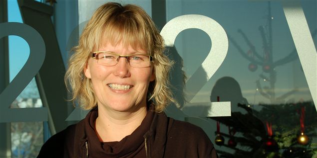 Her kæmper Hanne ved telefonslusen