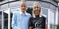 Udenfor dansegulvet er Christina Hembo en succesrig smykkedesigner og personlig sponsor for cykelrytteren Michael Rasmussen.