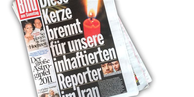 Avis rydder forsiden for savnede reportere