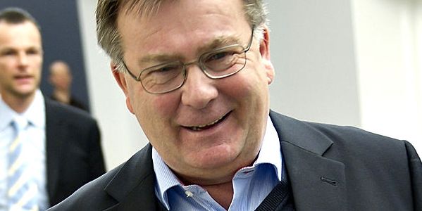 Topforhandler: Vi stemmer IKKE om Claus Hjort