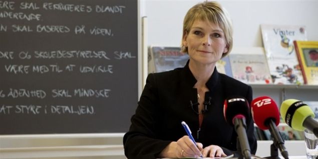 Nedergaard forgyldes efter lynkarriere