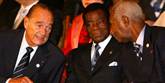 <span style='font-family: Arial; font-size: 15px; color: White;'>TEODORO OBIANG NGUEMA MBASOGO fra Ækvatorial Guinea: Obiang og hans familie ejer i bogstaveligste forstand økonomien i landet og har angiveligt en formue på mere end 600 millioner dollars. Resten af landet er i dyb fattigdom. Landet er fyldt med olie, som Obiang ikke deler ud af.
Antal år på diktator-tronen: 31</span> <span style='font-family: Arial; font-weight: normal; font-size: 15px; color: #999999;'>Foto: AP / POLFOTO</span>