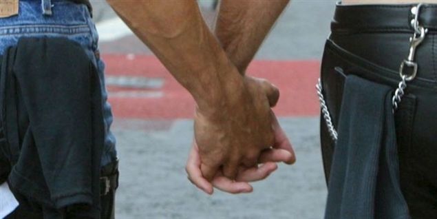 Ugandas homoseksuelle et skridt fra dødsstraf