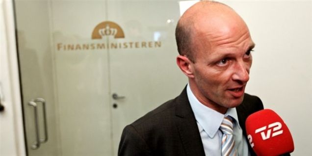 Per Ørum falder til patten