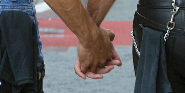 Homoseksuelle bliver i skabet på jobbet